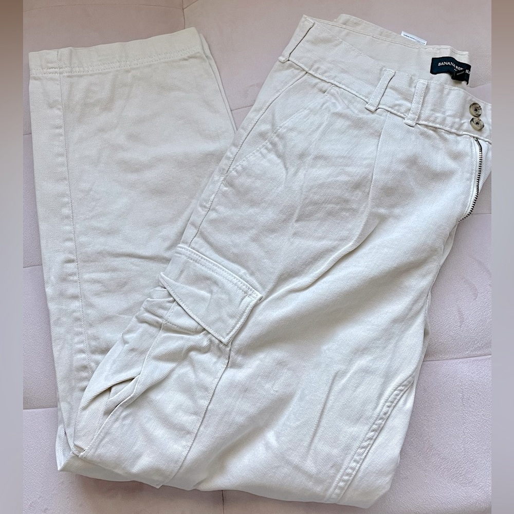 Like-new Banana Republic Denim Cargo Pants